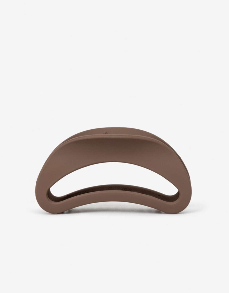 Broche Acrílico Calado - Marron Chocolate 