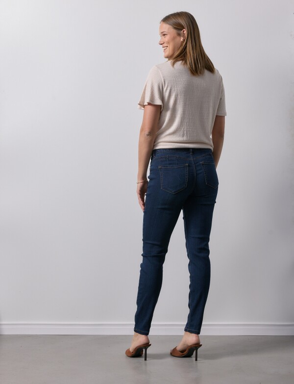 Jean Goddess JEAN OSCURO