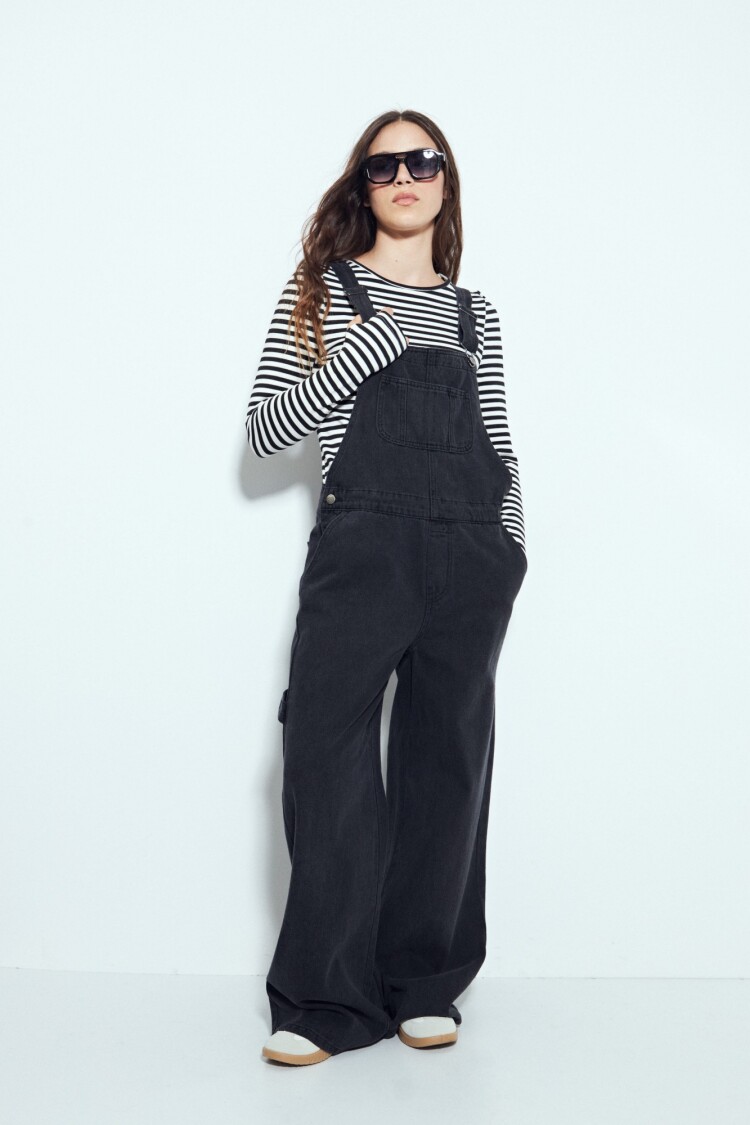 REMERA ORLANDO Negro/Crudo