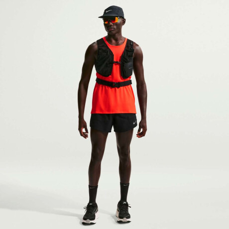 Short Nike Stride de Hombre Negro
