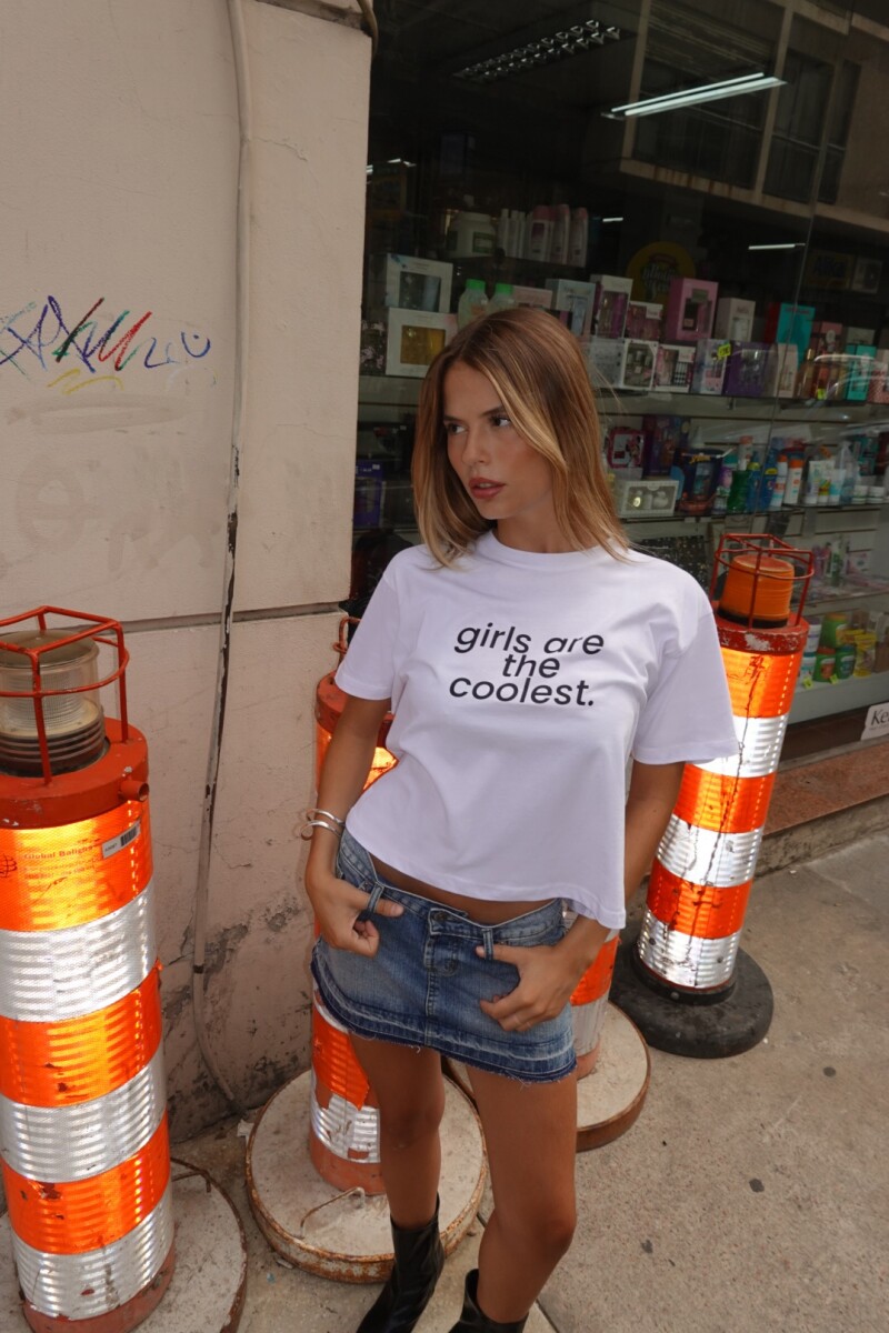 Remera girls are coolest blanco