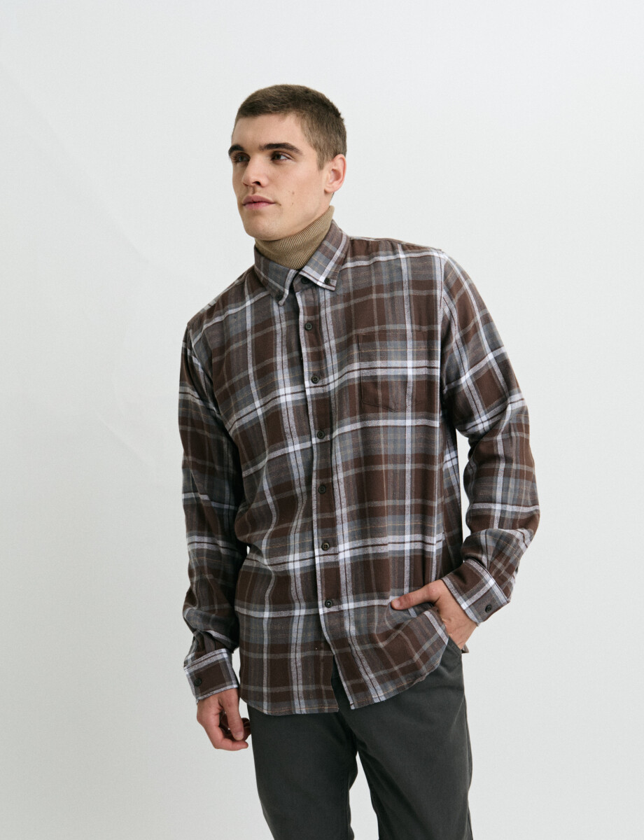 012442 CAMISA HARRINGTON LABEL Tostado