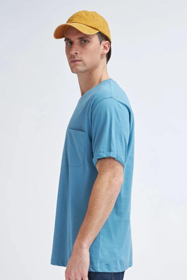 Camiseta manga corta con bolsillo Azul Piedra