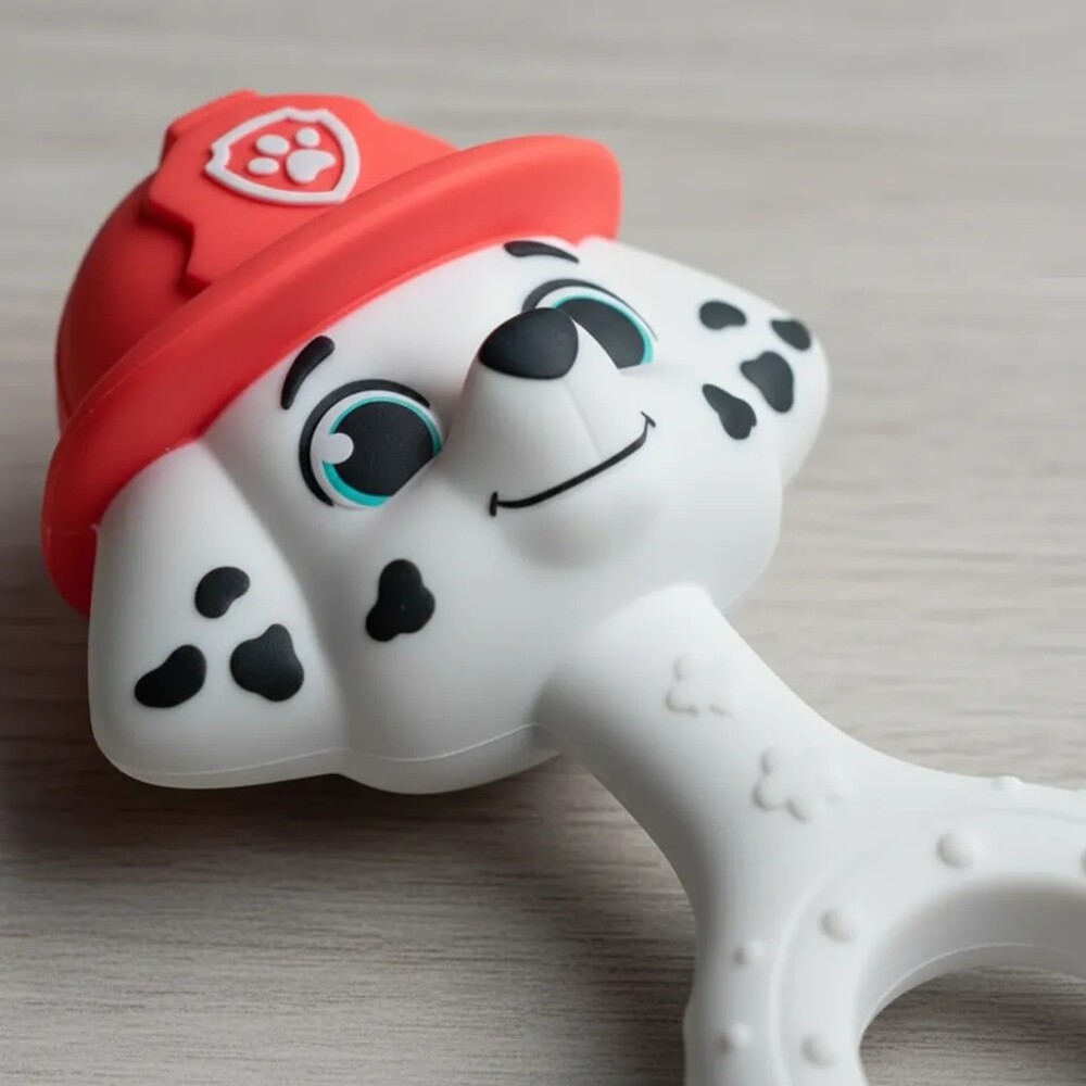Mordillo sonajero natural personajes paw patrol marshall