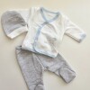 Bata- Pantalón y Gorrito N/a