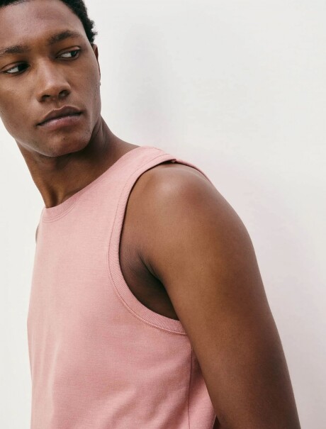 MUSCULOSA BÁSICA WORLD ROSADO