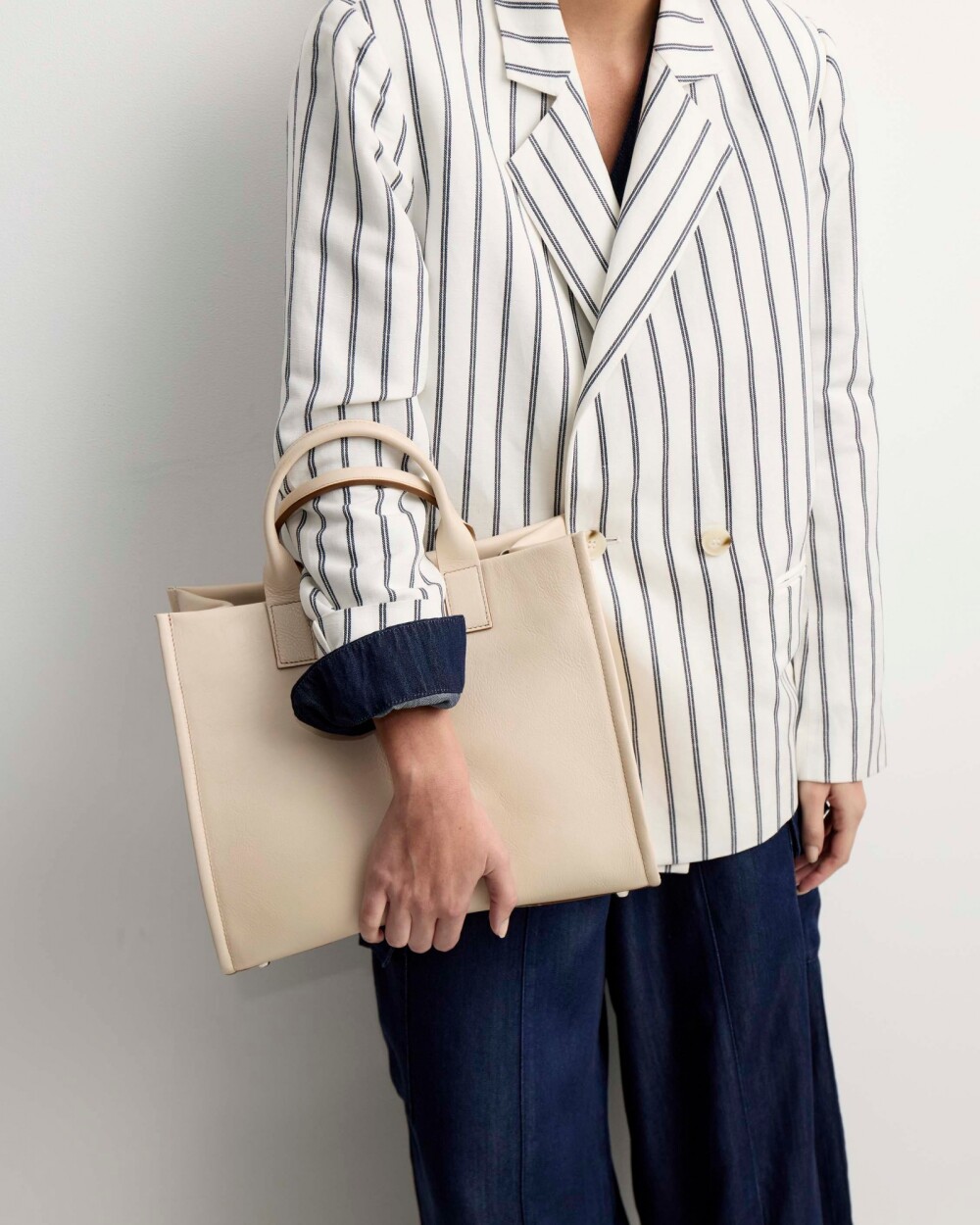 Cartera de mano Capri en cuero liso vegetal Natural