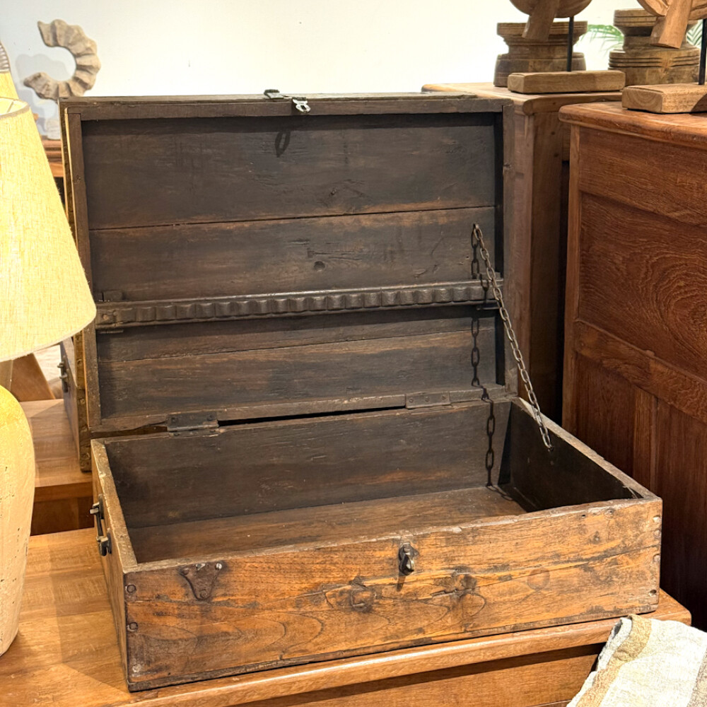 Caja Delhi Caja Delhi