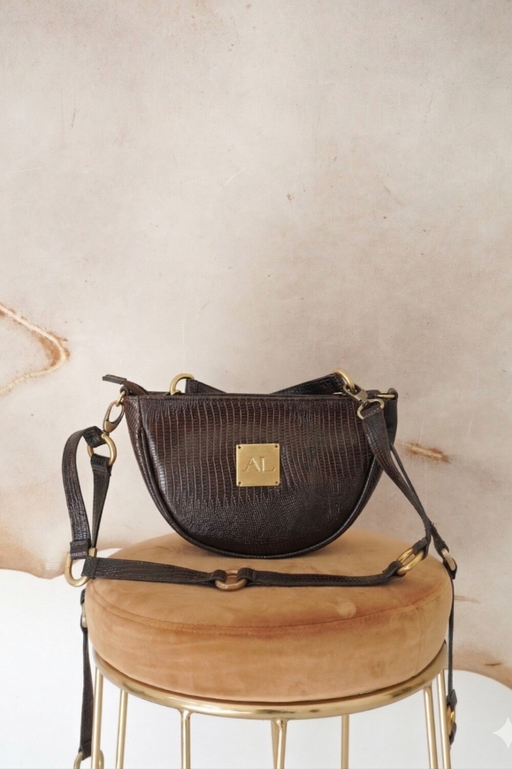 Brassy Bag Brown