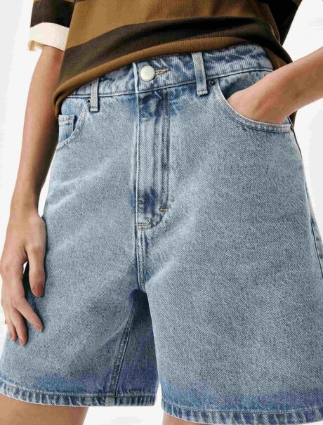 BERMUDA DE JEAN CINTURA MEDIA AZUL