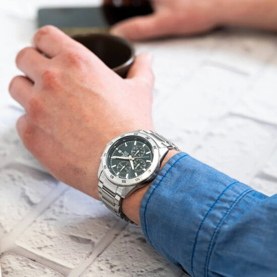 Reloj CASIO EDIFICE EFR526D-2AVUDF en Acero Plateado Esfera 43mm 0