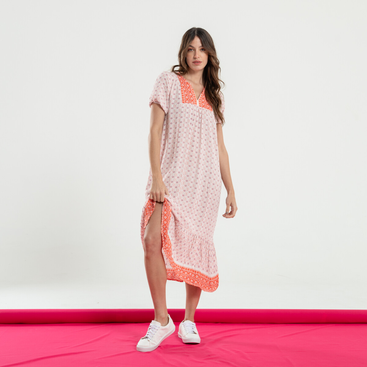 VESTIDO ARIEL ESTAMPADO - CRUDO Y ROSA 