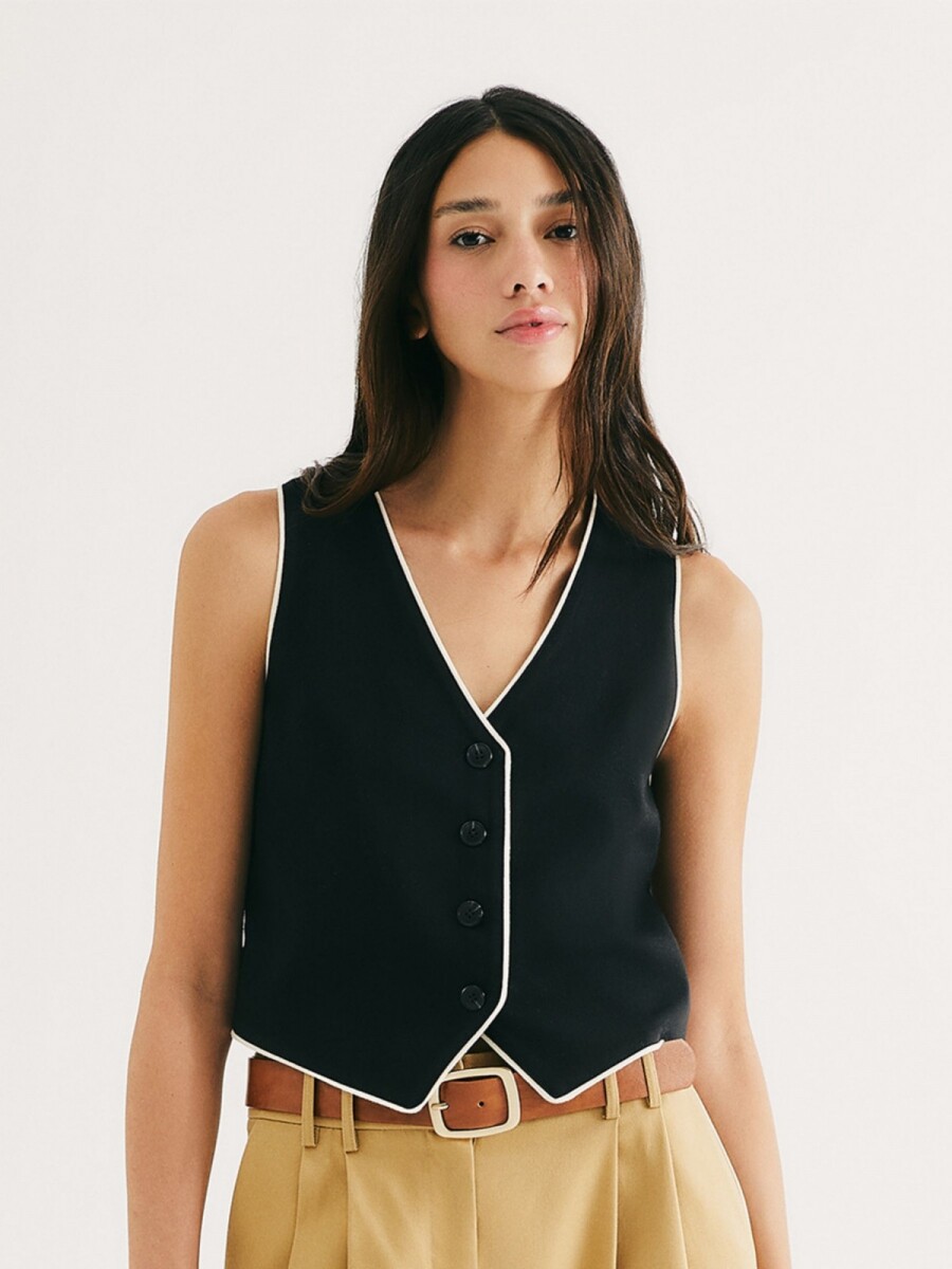 CHALECO CON ESCOTE EN V - NEGRO 