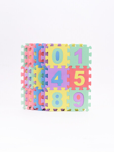 PUZZLE GOMA EVA 36 PC LETRAS Y NUMEROS MULTICOLOR