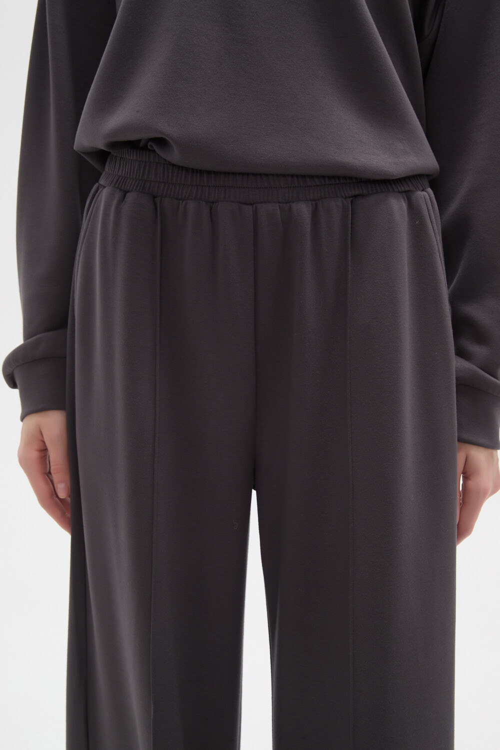 Pantalon Tolina Gris Oscuro