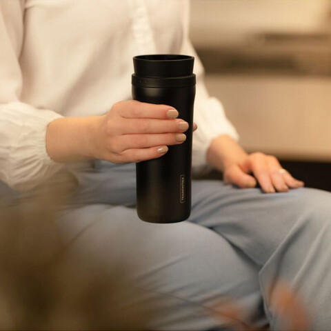 Vaso térmico 460ml con boquilla 360° negro -TRAMONTINA TF6732