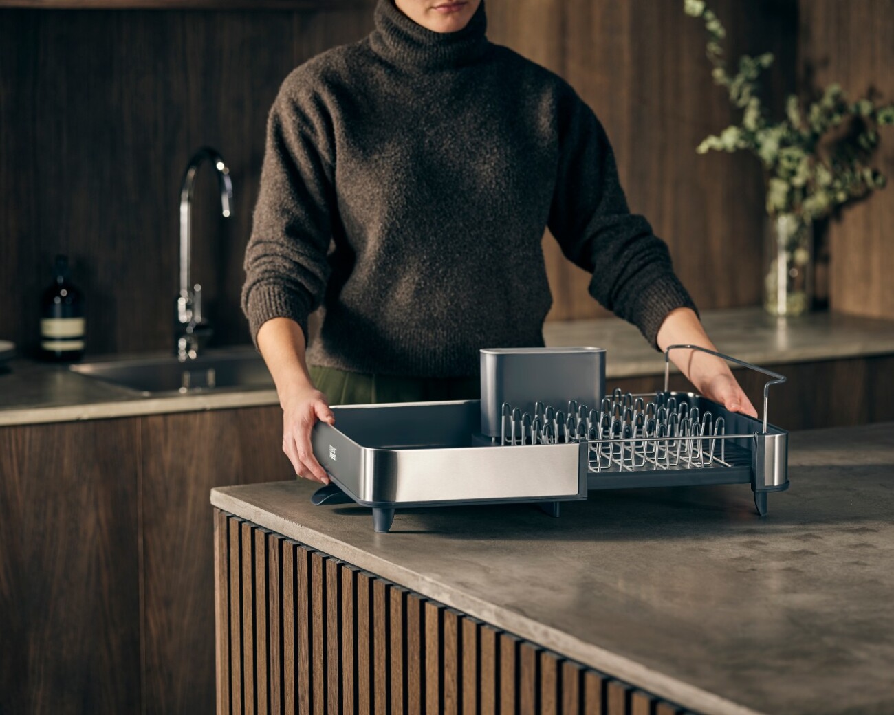 Set Escurridor Extensible y Dispensador de Jabón Joseph Joseph Rethink Your Sink™ - Preventa Set Escurridor Extensible y Dispensador de Jabón Joseph Joseph Rethink Your Sink™ - Preventa