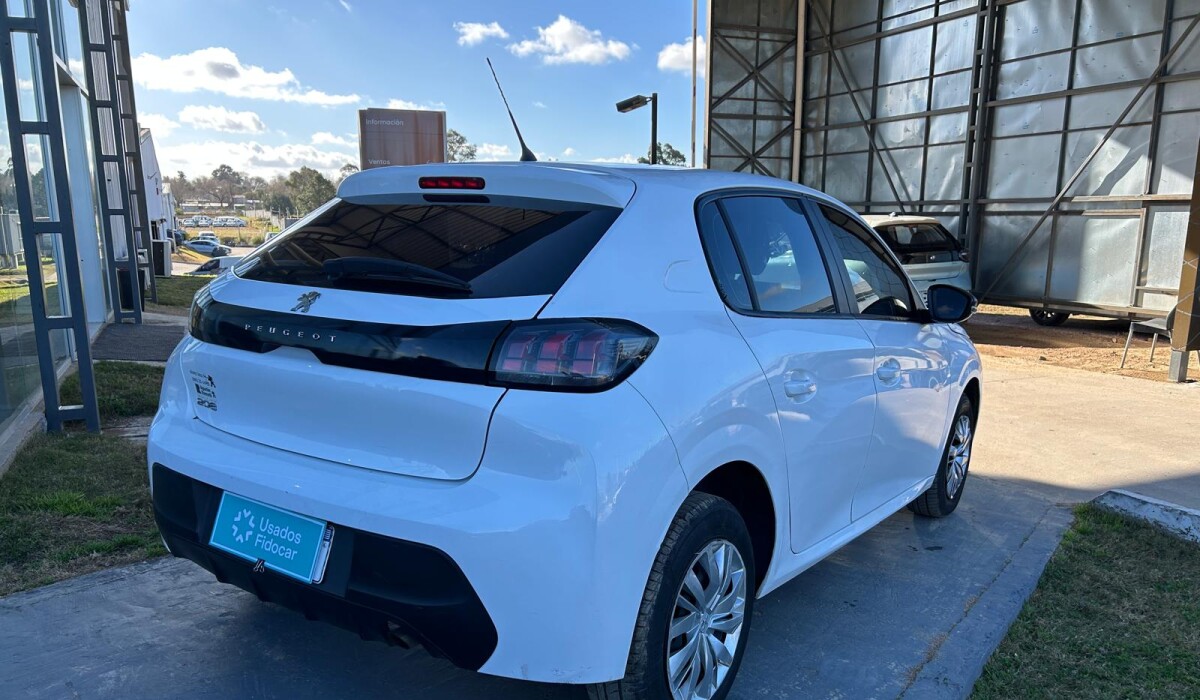 Peugeot 208 Like Pack 1,2 - 2022 Peugeot 208 Like Pack 1,2 - 2022