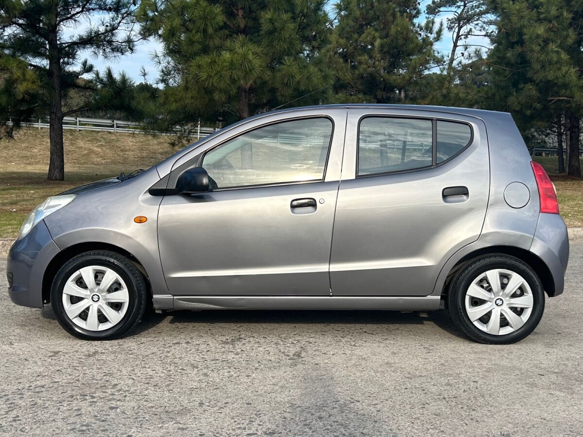 Suzuki Celerio GA 1.0 Full 2015 Suzuki Celerio GA 1.0 Full 2015