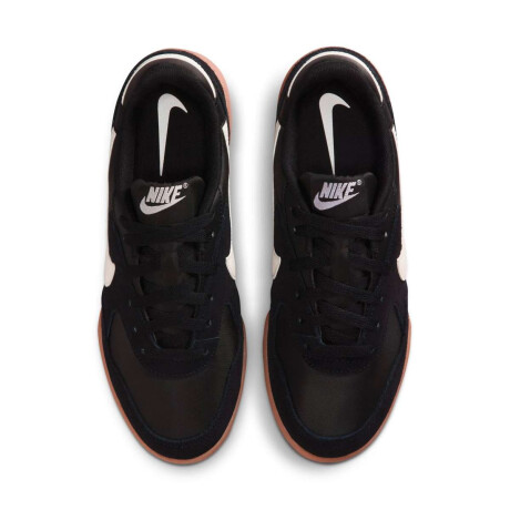 Championes Nike Terra Manta Suede de Mujer Negro