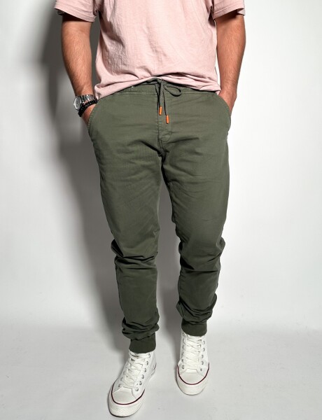 Pantalon con puño Jonas Verde