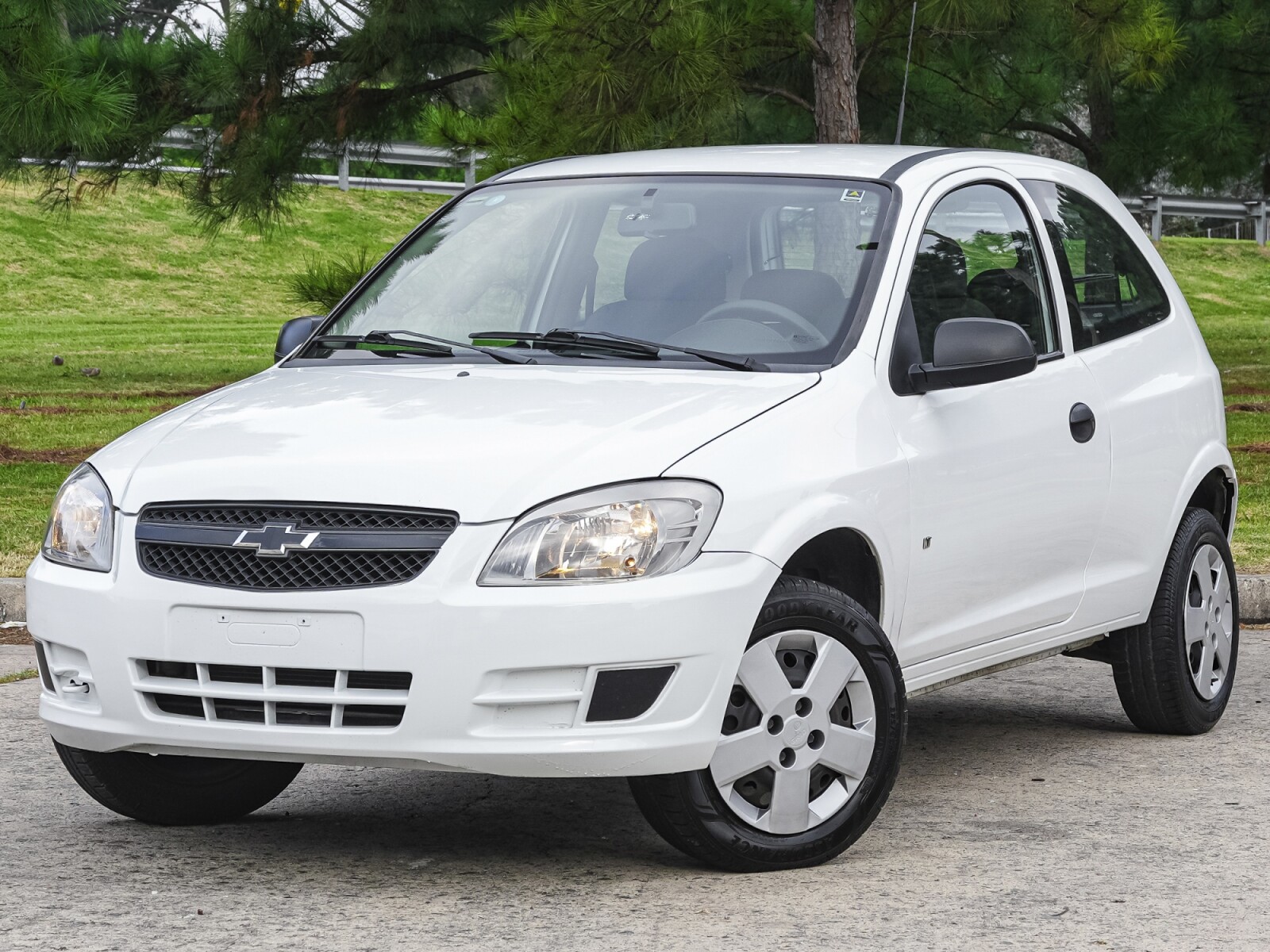 Chevrolet Celta LT EXCELENTE ESTADO! | Permuta / Financia 