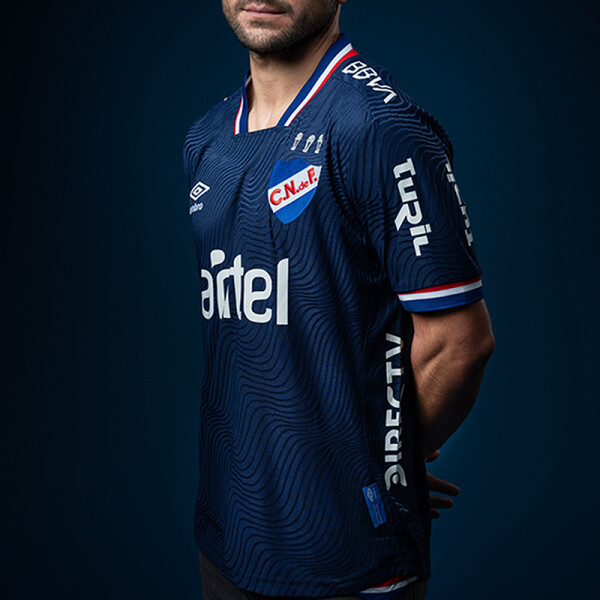 Camiseta Umbro Nacional Oficial Away 2 Azul