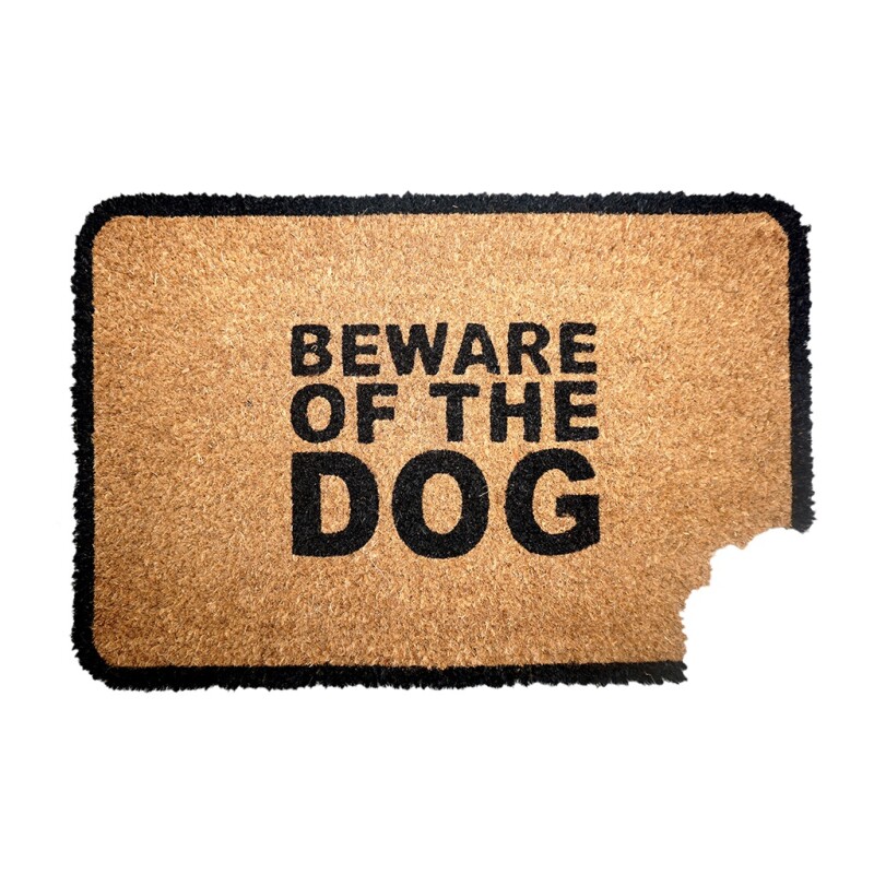 FELPUDO DE COCO 40X60CM H.1.5CM BEWARE OF THE DOG FELPUDO DE COCO 40X60CM H.1.5CM BEWARE OF THE DOG
