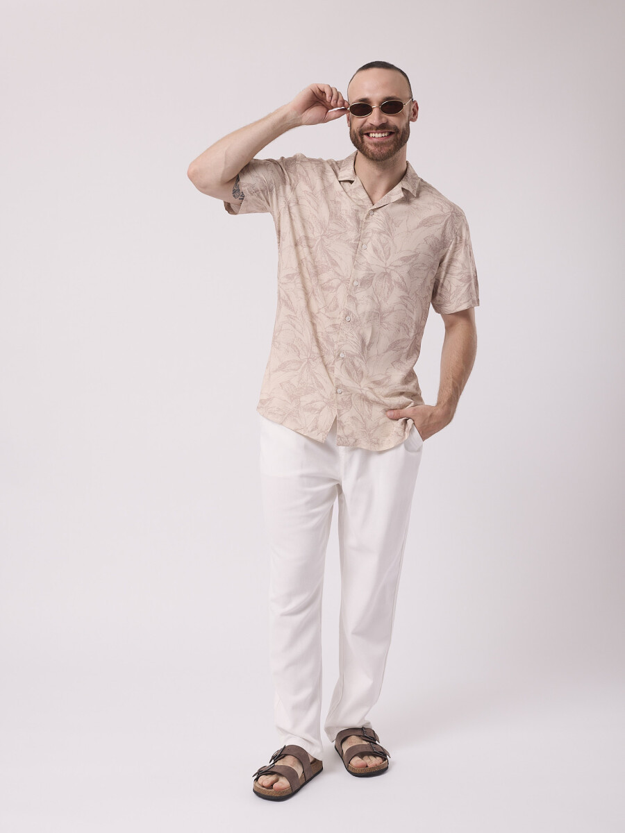 Camisa m/c estampada - beige 