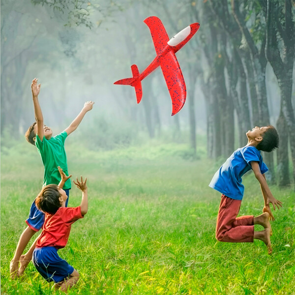 Avion Planeador Cometa Espuma Con Luces Led 48 Cm Lanzable Color Rojo