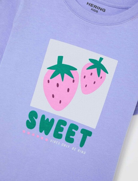 CAMISETA INFANTIL CON ESTAMPA VIOLETA