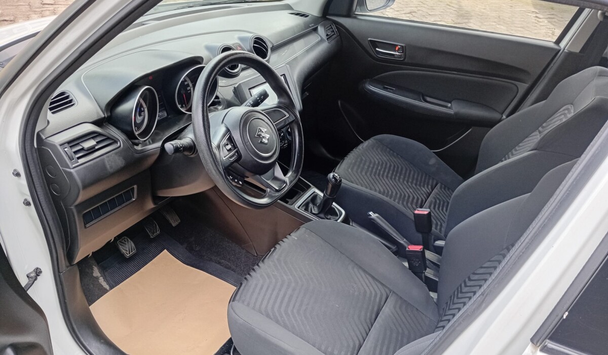Suzuki Swift 1.2 GL MT - 2021 Suzuki Swift 1.2 GL MT - 2021