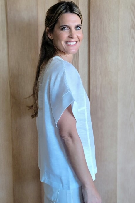 Remera Clavel Blanco
