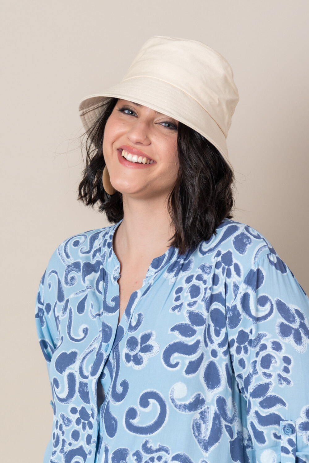 GORRO PILUSO Beige