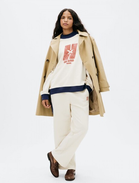 BUZO CON ESTAMPA BEIGE