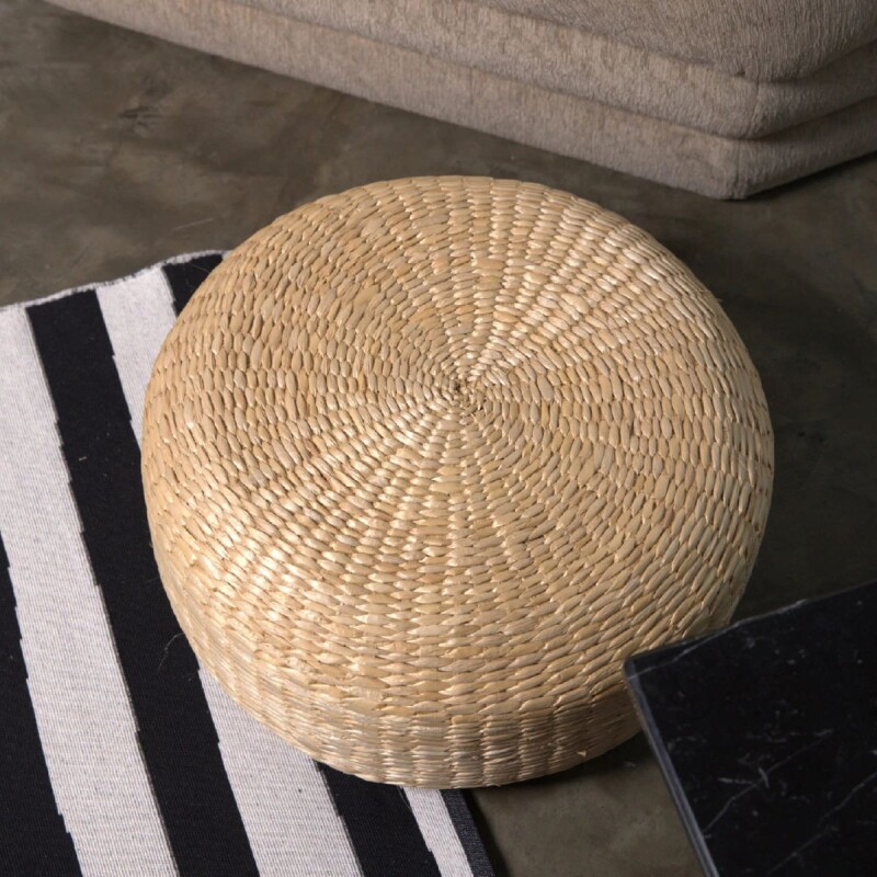 Puff almohadón de piso circular ratán Diámetro 40cm y 20cm altura Puff almohadón de piso circular ratán Diámetro 40cm y 20cm altura