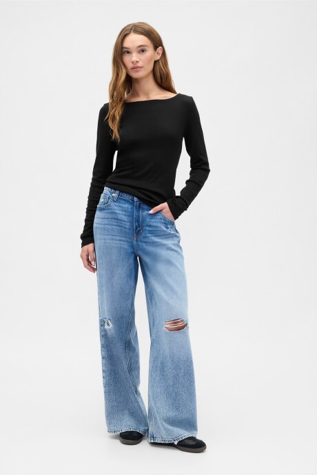 Remera Cuello Bote Mujer True Black