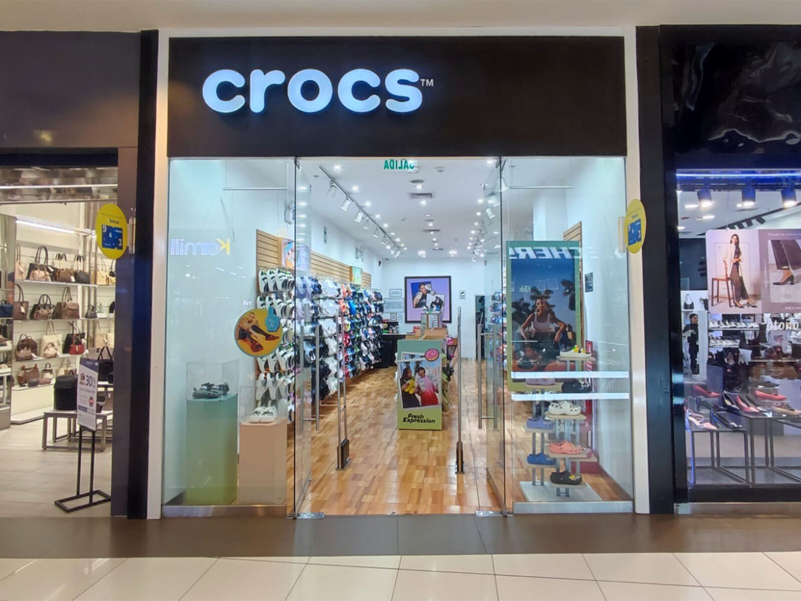 Crocs - Mall Del Sur