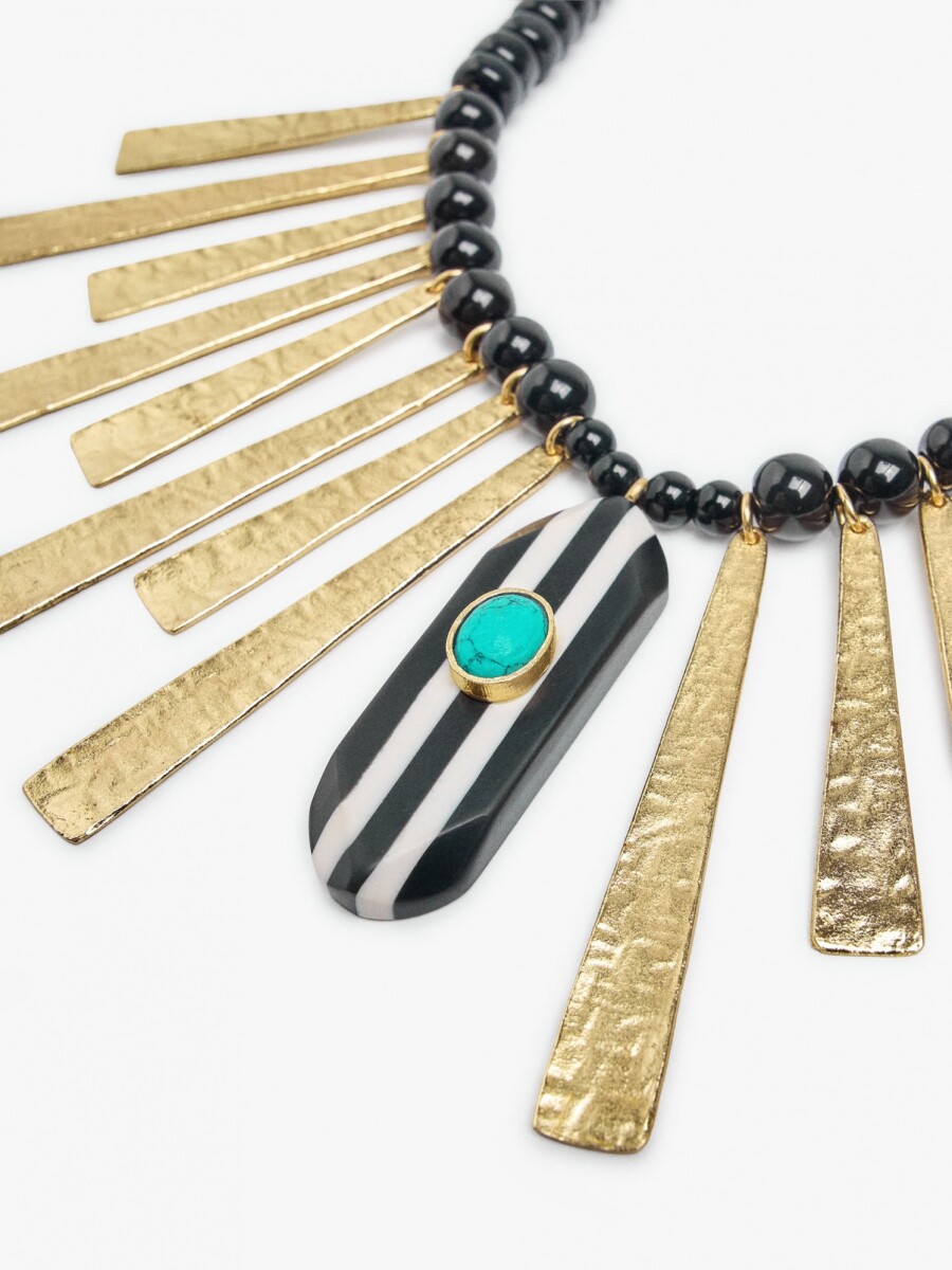 Collar Corto Con Cuentas Y Barras negro
