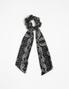 Skunzies Estampados Scrunchie Con Lazo Paisley - Estampado Geometrico