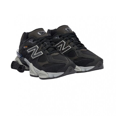 Championes New Balance 9060 ORA