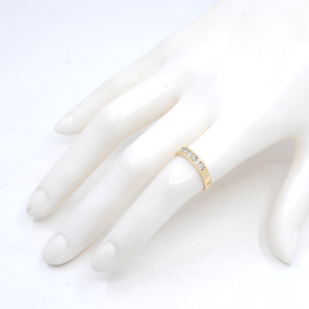 Anillo en oro 18k amarillo con 6 brillantes Anillo en oro 18k amarillo con 6 brillantes