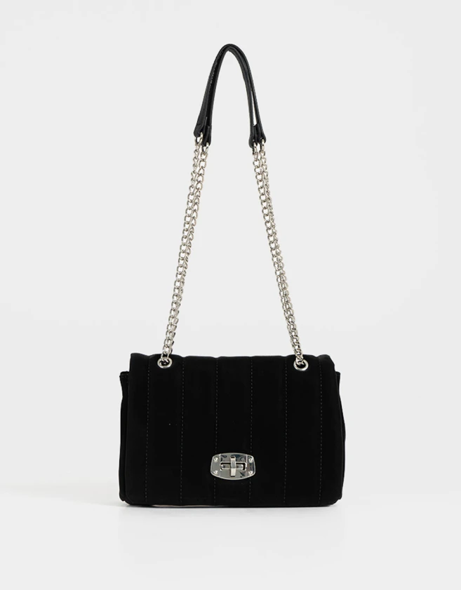 Bandoleras Clasico Bandolera Puffy Con Solapa - Negro