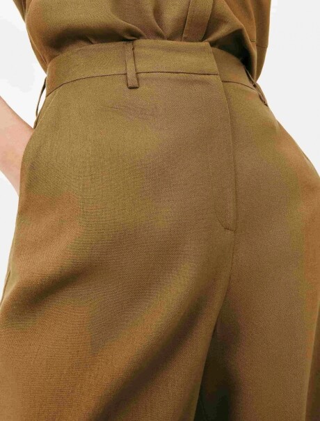 PANTALÓN RECTO MARRÓN