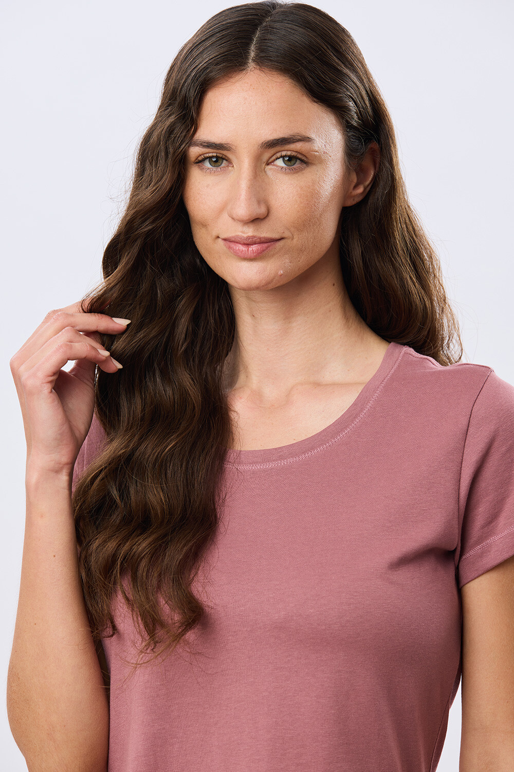 REMERA BÁSICA DE ALGODÓN Rosa Oscuro