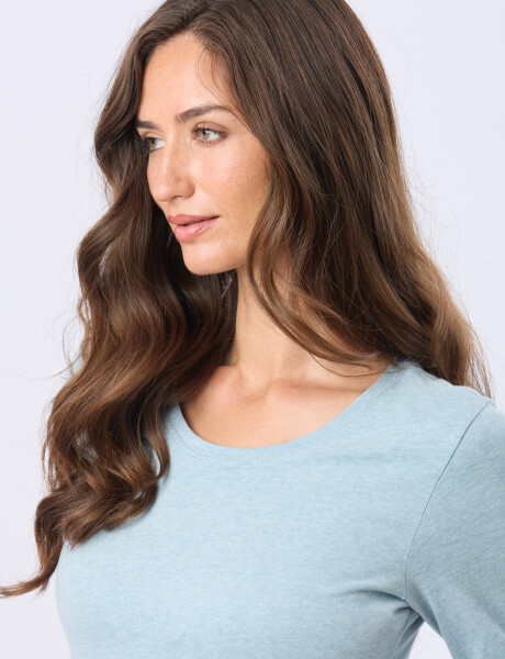 REMERA BÁSICA DE ALGODÓN Verde