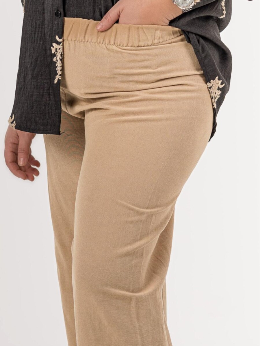 Pantalón liso de lino Made in Turquía de in Beige