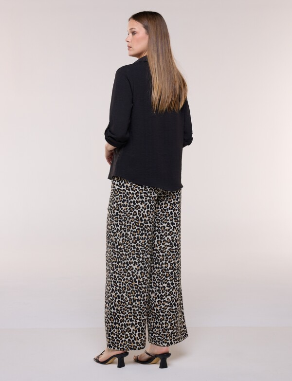 Blusa Holgada Triple Botón NEGRO