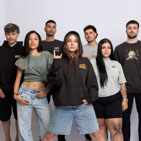 Canguro La isla x La Vela Años