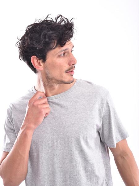 REMERA NAUPLIA GRIS MELANGE M